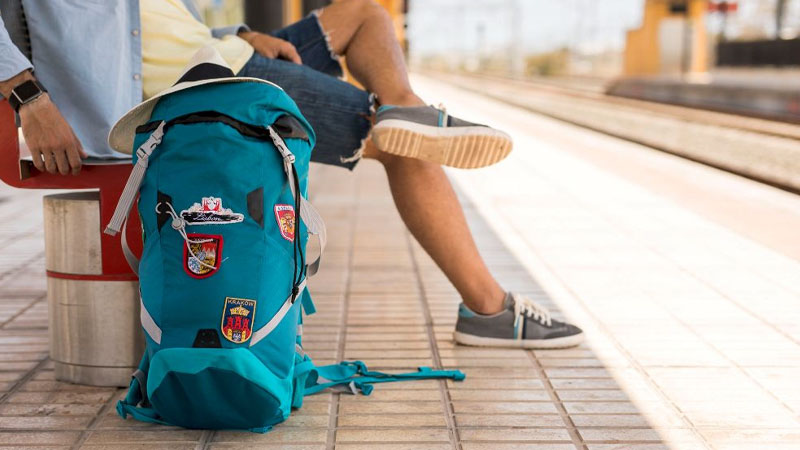 Tips Liburan Hemat Ala Backpacker